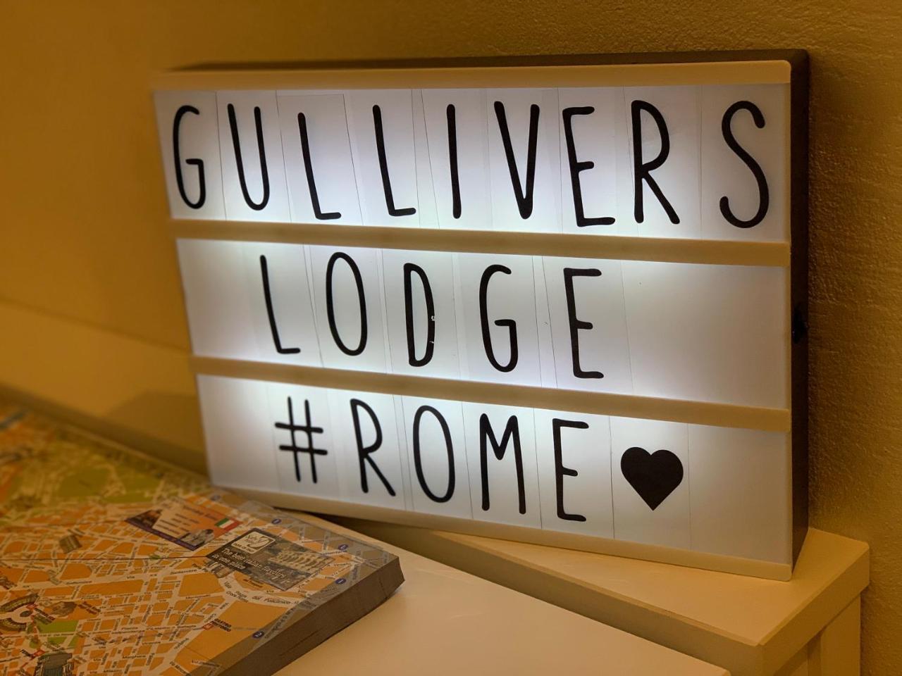 Gulliver'S Lodge Rome Exterior photo